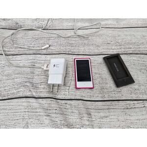 Apple iPod Touch 16GB Pink A1446 **read**